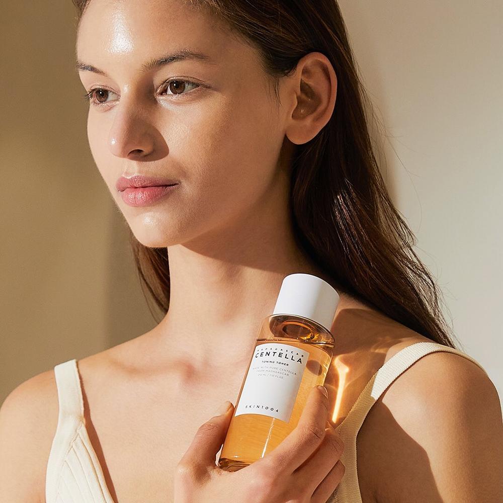 PREVENTA — Tónico Madagascar Centella Toning Toner 210ml - SKIN1004
